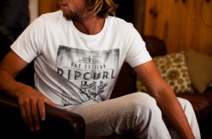 Rip Curl buys VIC retail chain